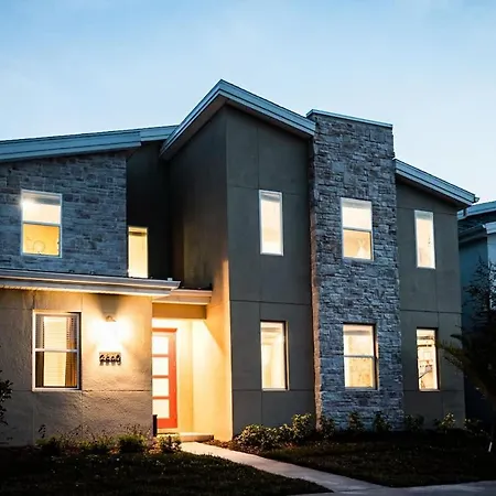 Luxury & Fun 9Br Near Disney Villa